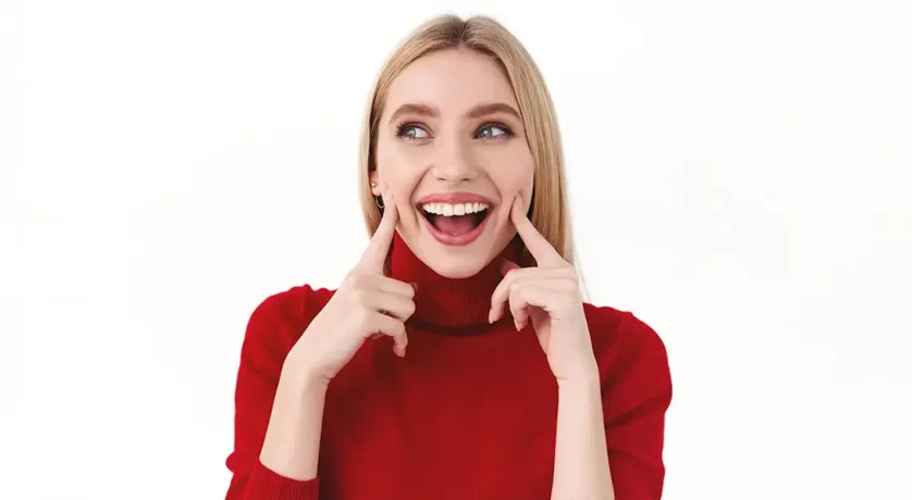 Summer Teeth Whitening in North Austin: How to Brighten Your Smile Safely
